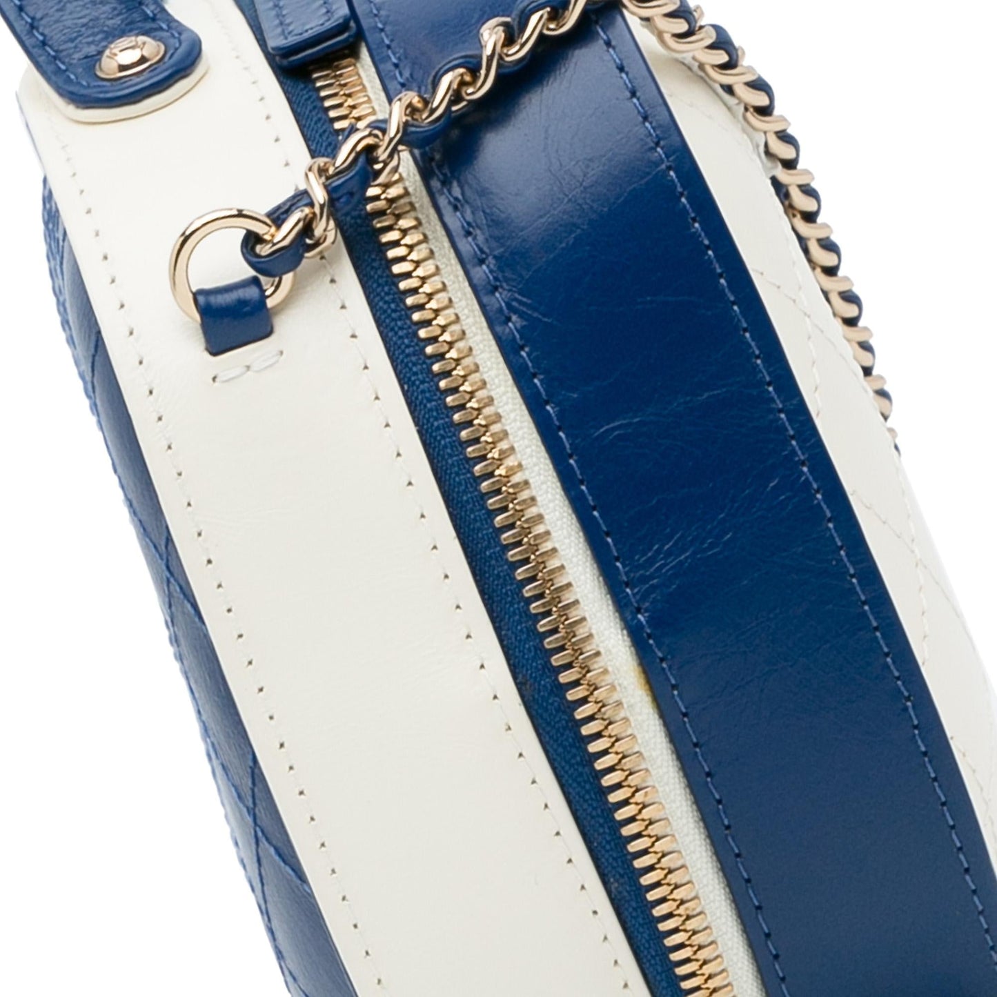 Chanel Small Crumpled Calfskin Vanity Case (SHG-Ny4Twz)