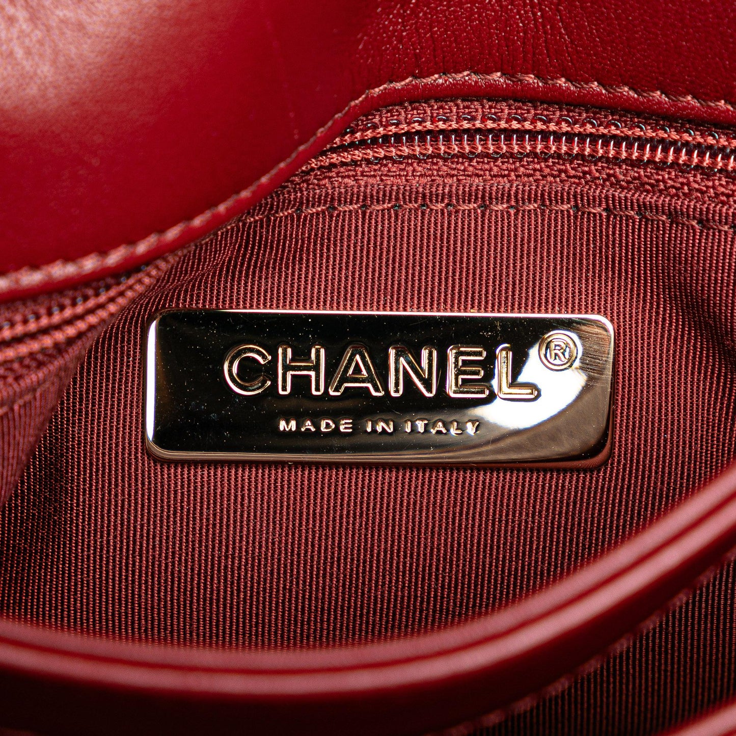 Chanel Small Quilted Calfskin CC Envelope Flap (SHG-xMFOWi)