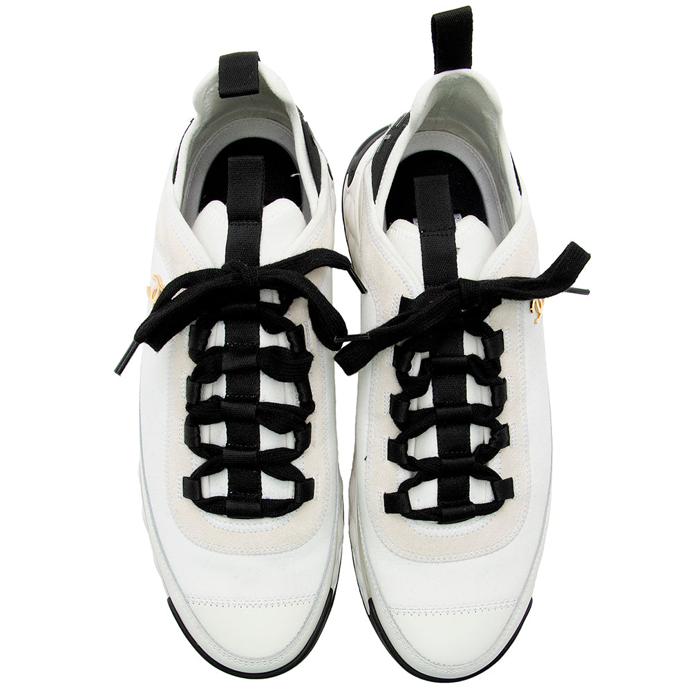 Chanel Velvet & Calfskin CC Sneakers - Size 10.5 / 40.5 (SHF-17937)