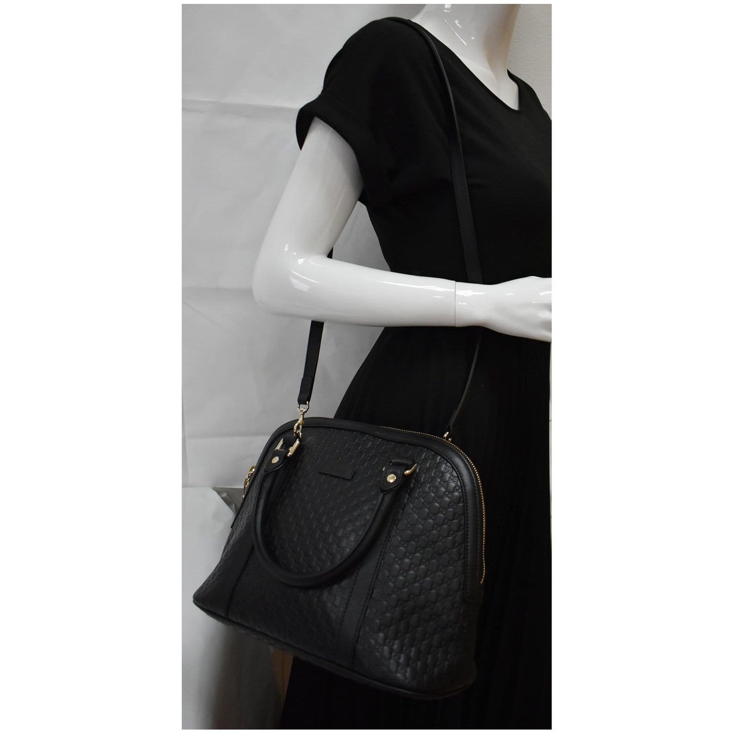 GUCCI Dome Medium Microguccissima Leather Shoulder Bag Black 449663
