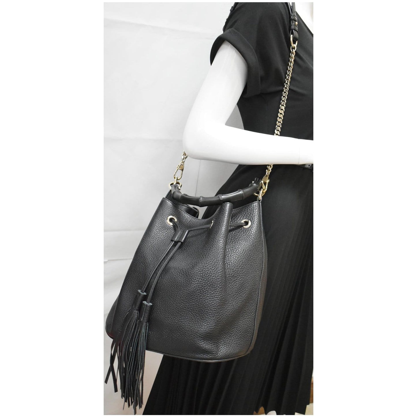 GUCCI Miss Bamboo Medium Leather Bucket Shoulder Handbag Black 387613