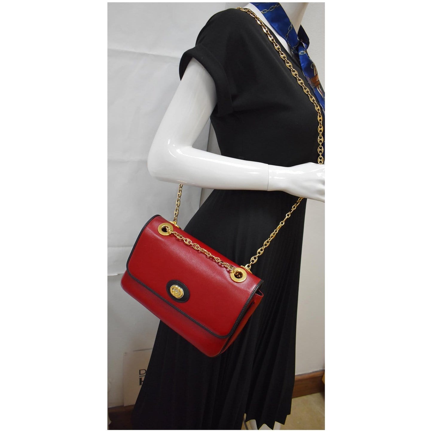 GUCCI Linea Marina Small Leather Chain Shoulder Bag Red 576421 - 10% OFF