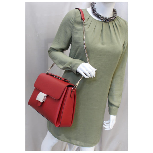 GUCCI Interlocking GG Calfskin Leather Medium Shoulder Bag Red