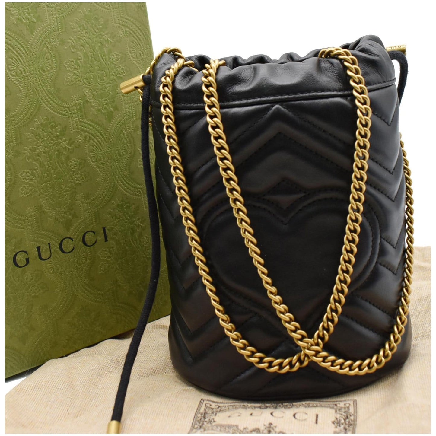 GUCCI GG Marmont Matelasse Chevron Leather Bucket Crossbody Bag Black 575163