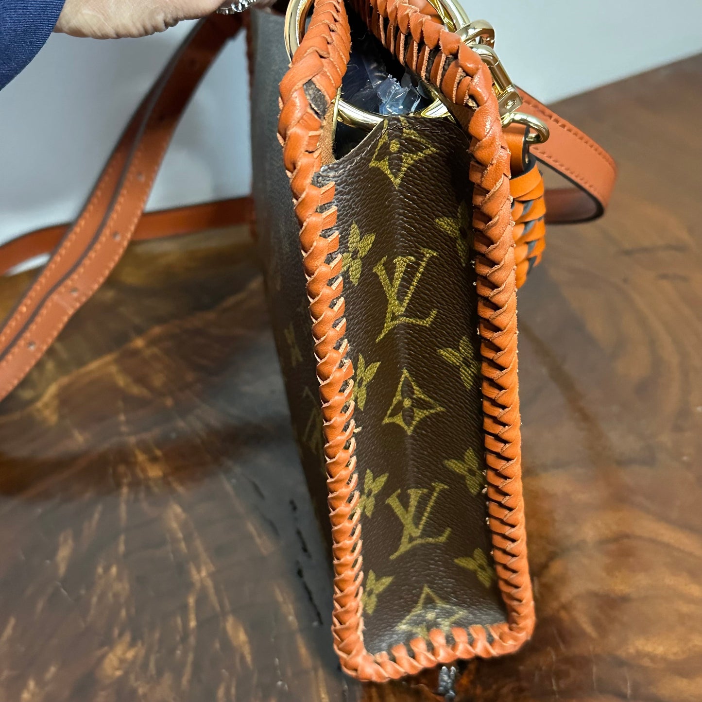 The Swan Crossbody -Orvis bags LV Monogram in Whiskey
