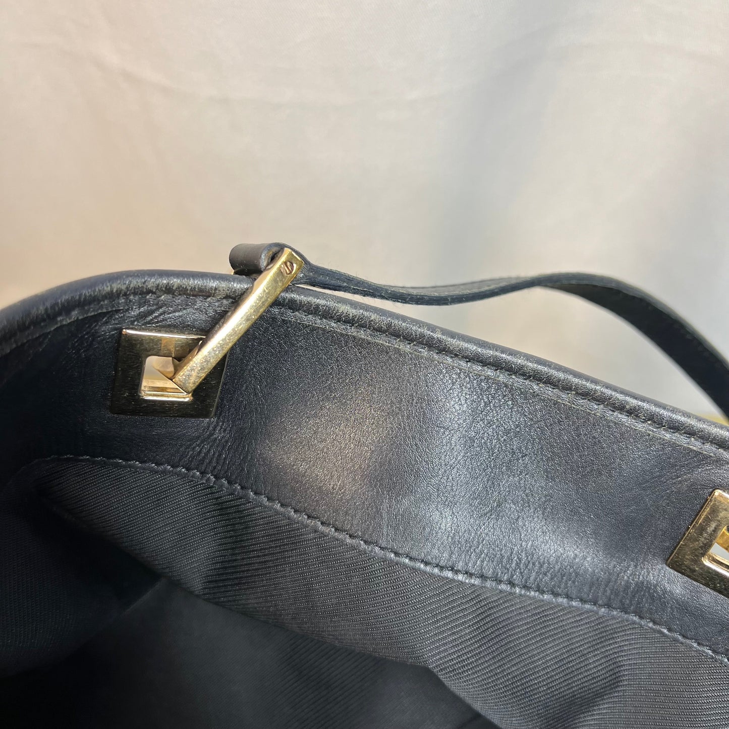 GUCCI Vintage GG Supreme Web Canvas Black Tote