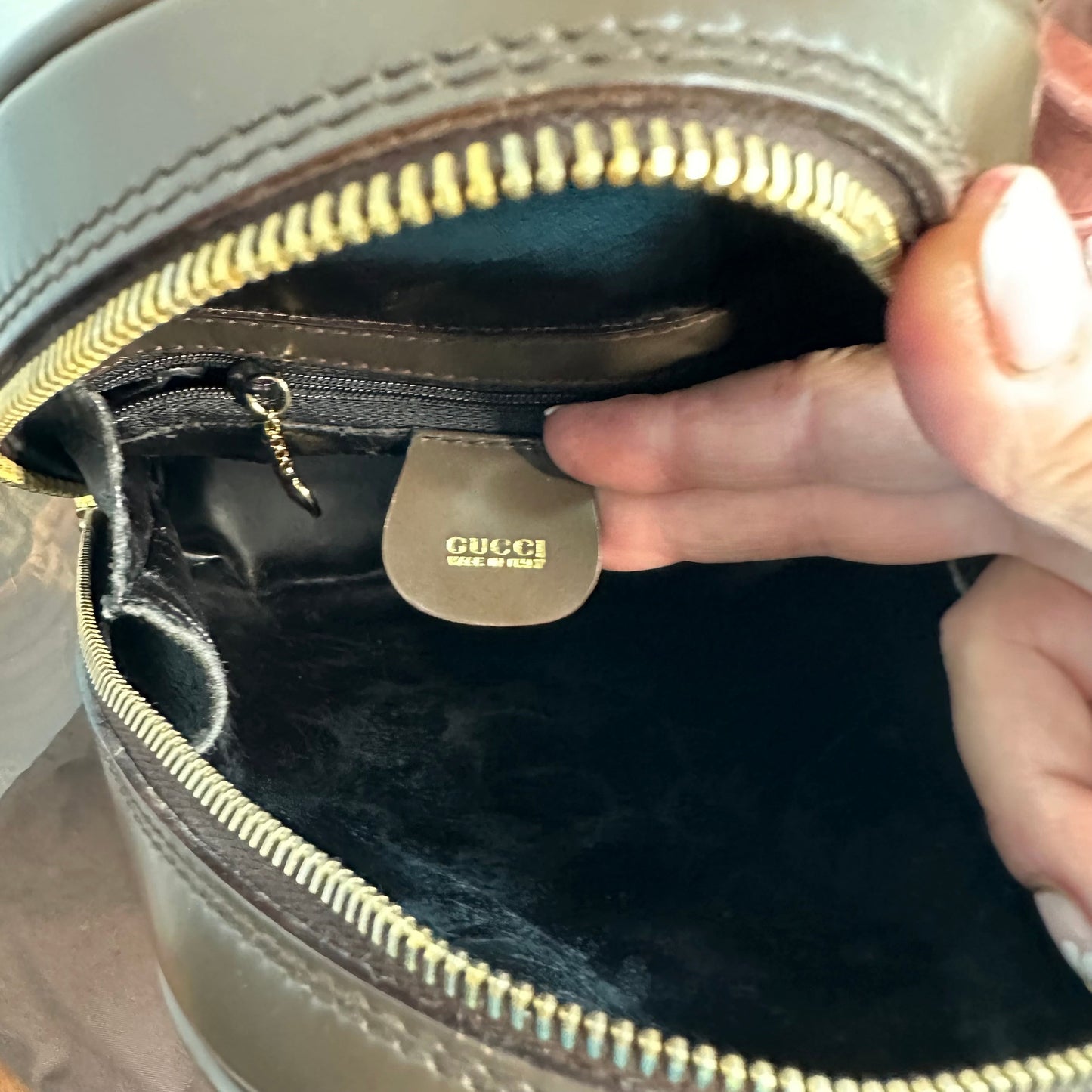 The Loon -Orvis bags Gucci Sling/Backpack in Brown Patent Leather