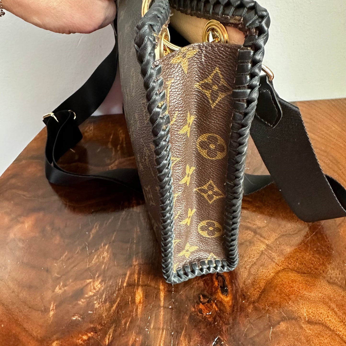 The Swan Crossbody -Orvis bags LV Monogram in Black