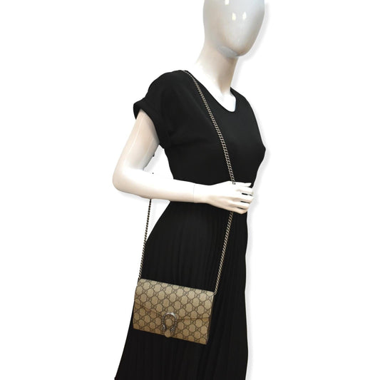 GUCCI Dionysus GG Supreme Crossbody Chain Wallet Beige 401231
