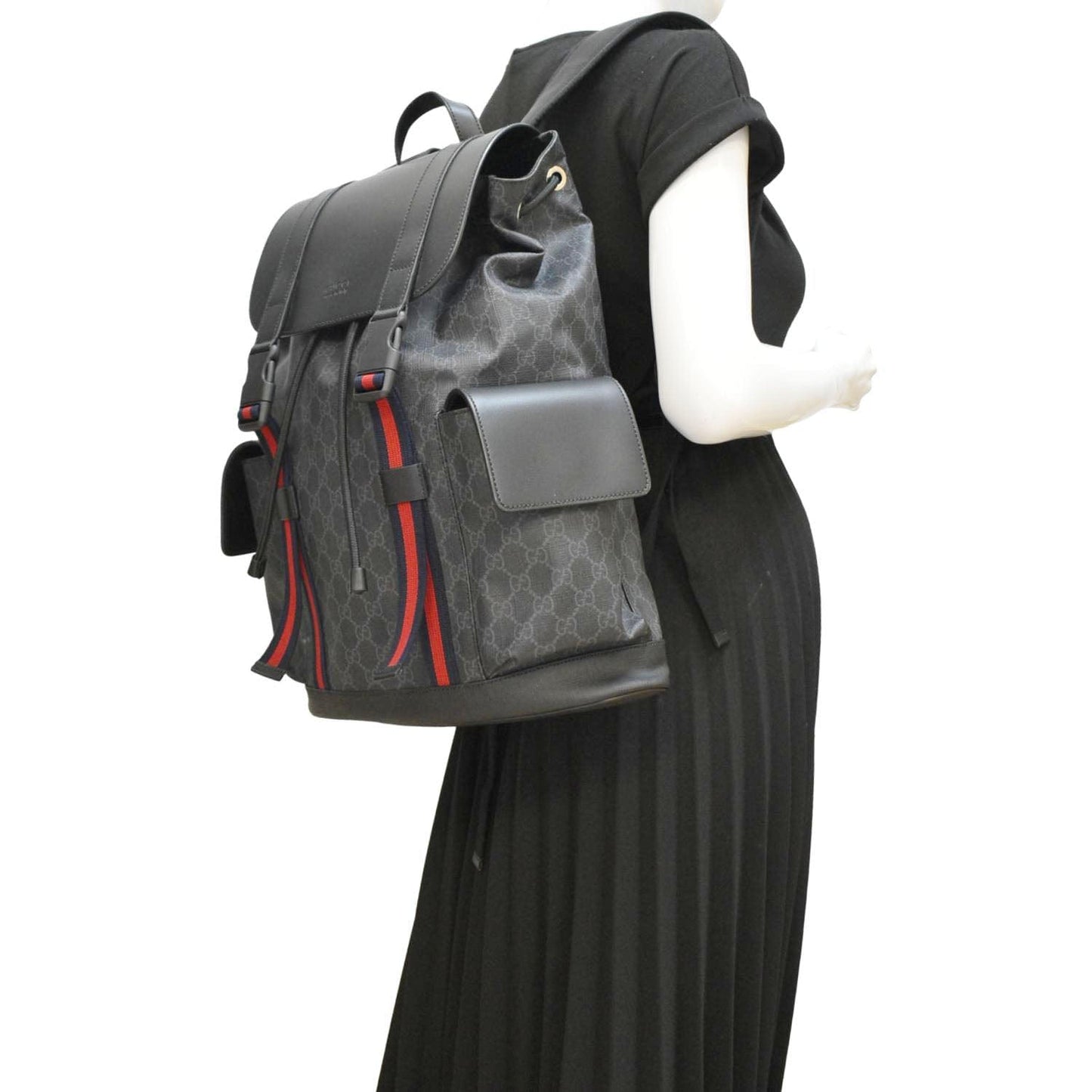 GUCCI GG Supreme Canvas Backpack Black