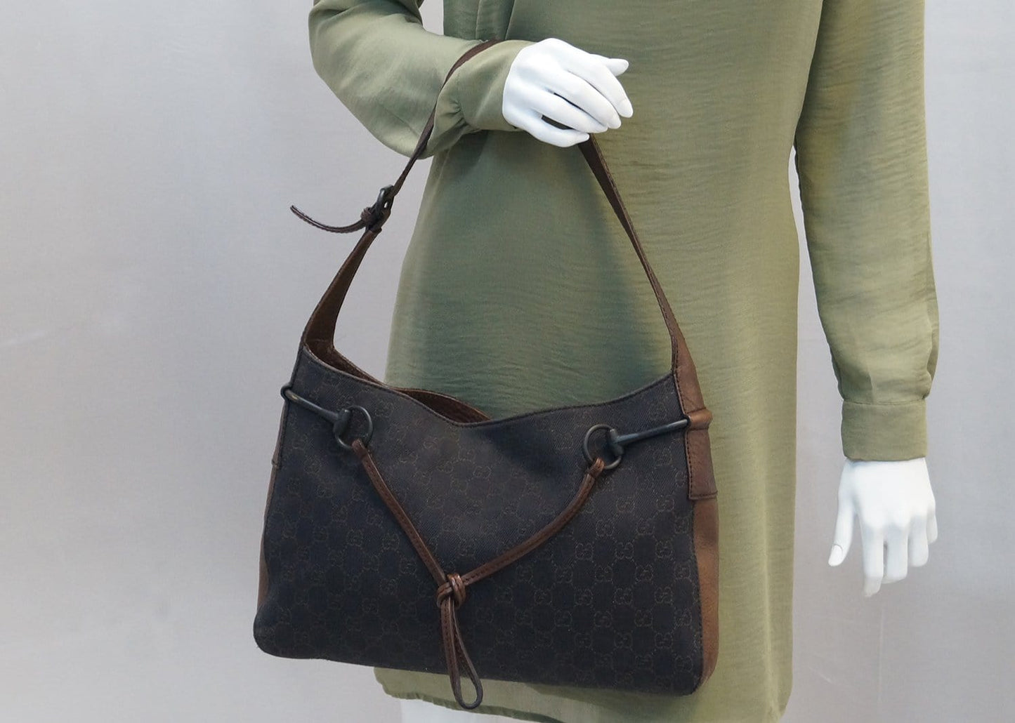 GUCCI GG Pattern Horsebit Dark Brown Shoulder Bag