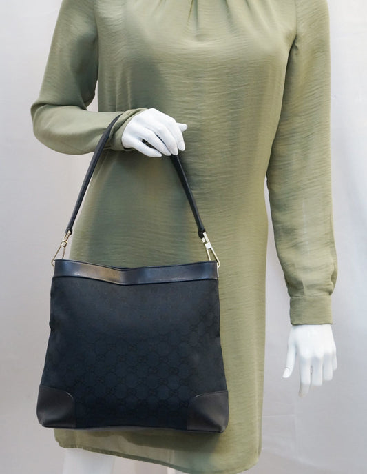GUCCI GG Signature Monogram Black Leather Shoulder Bag