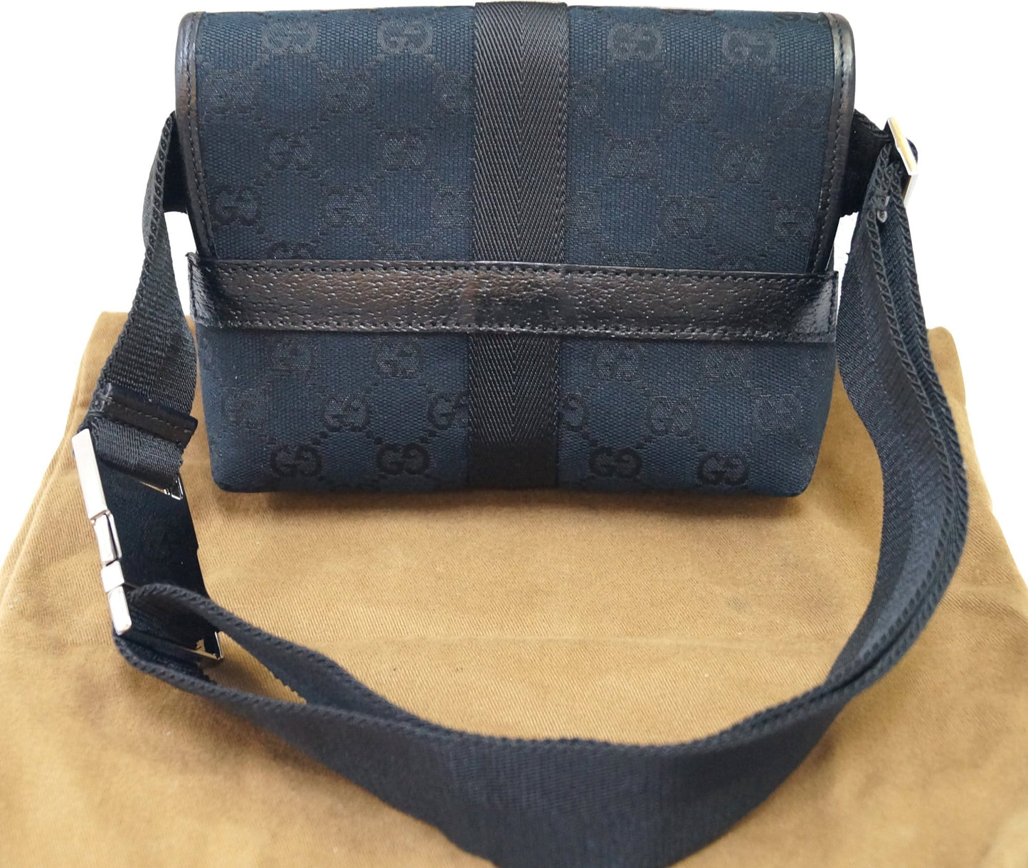 GUCCI GG Monogram Black Waist Bag 131236