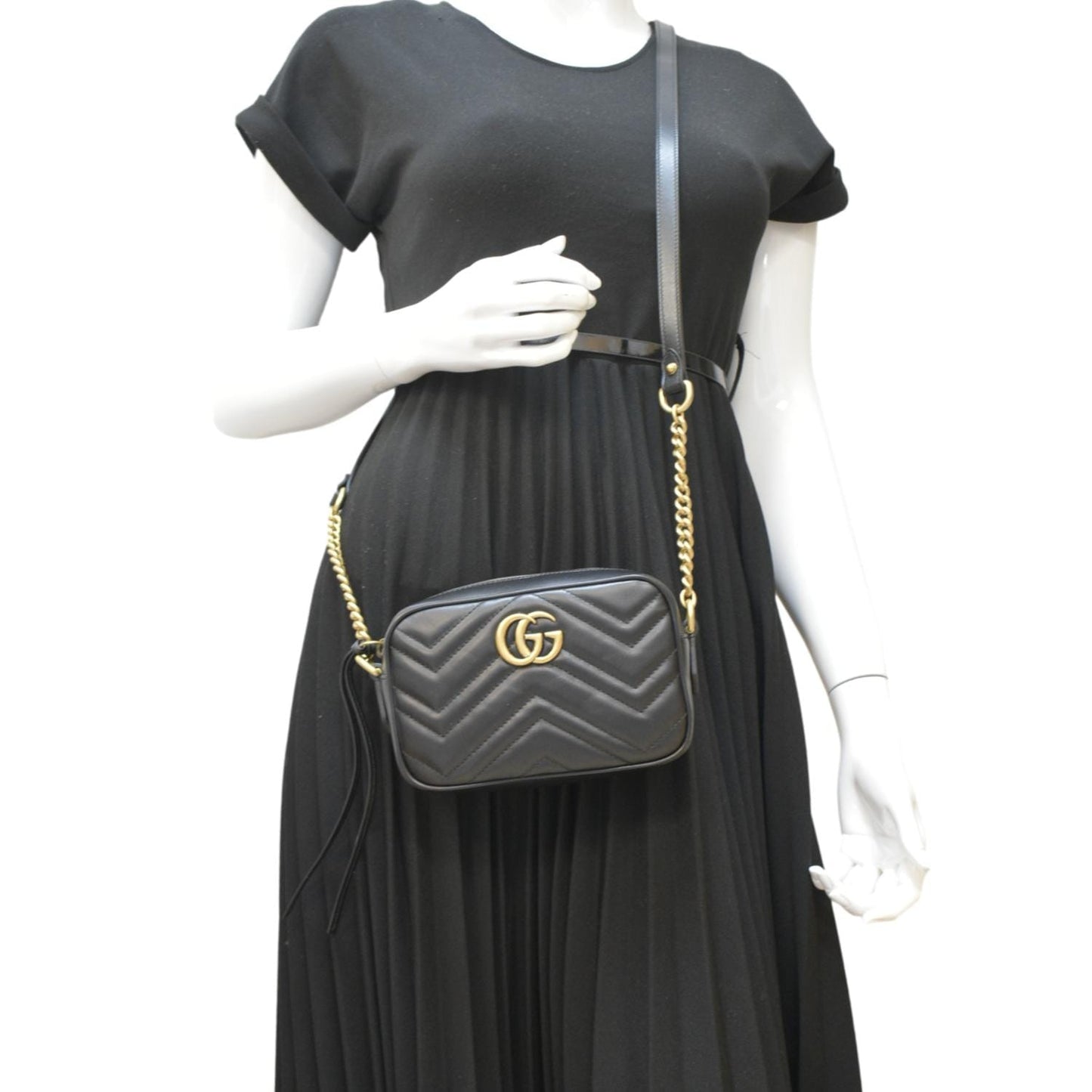 GUCCI GG Marmont Mini Matelasse Leather Chain Crossbody Bag Black 448065