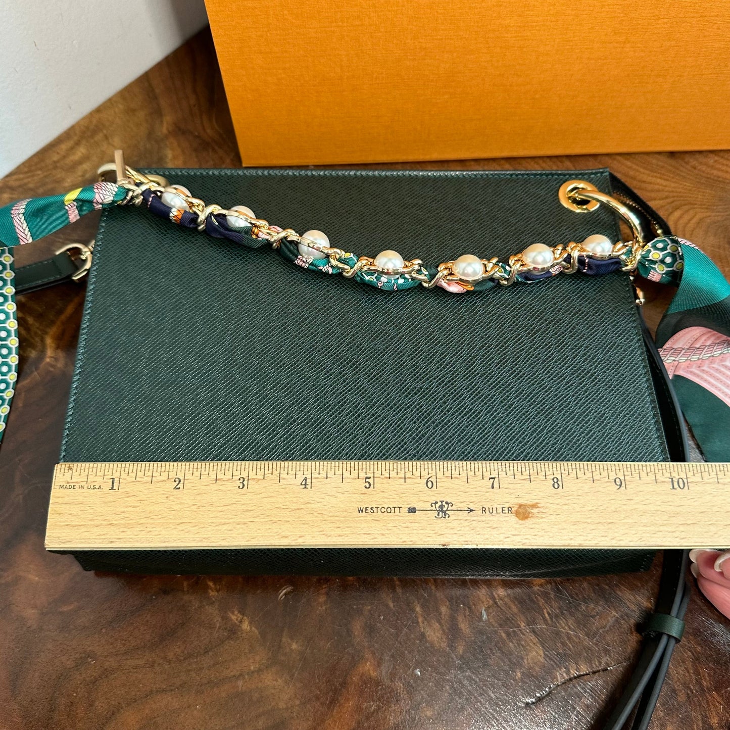 The Swan Crossbody -Orvis bags LV Taiga Leather in Dark Green