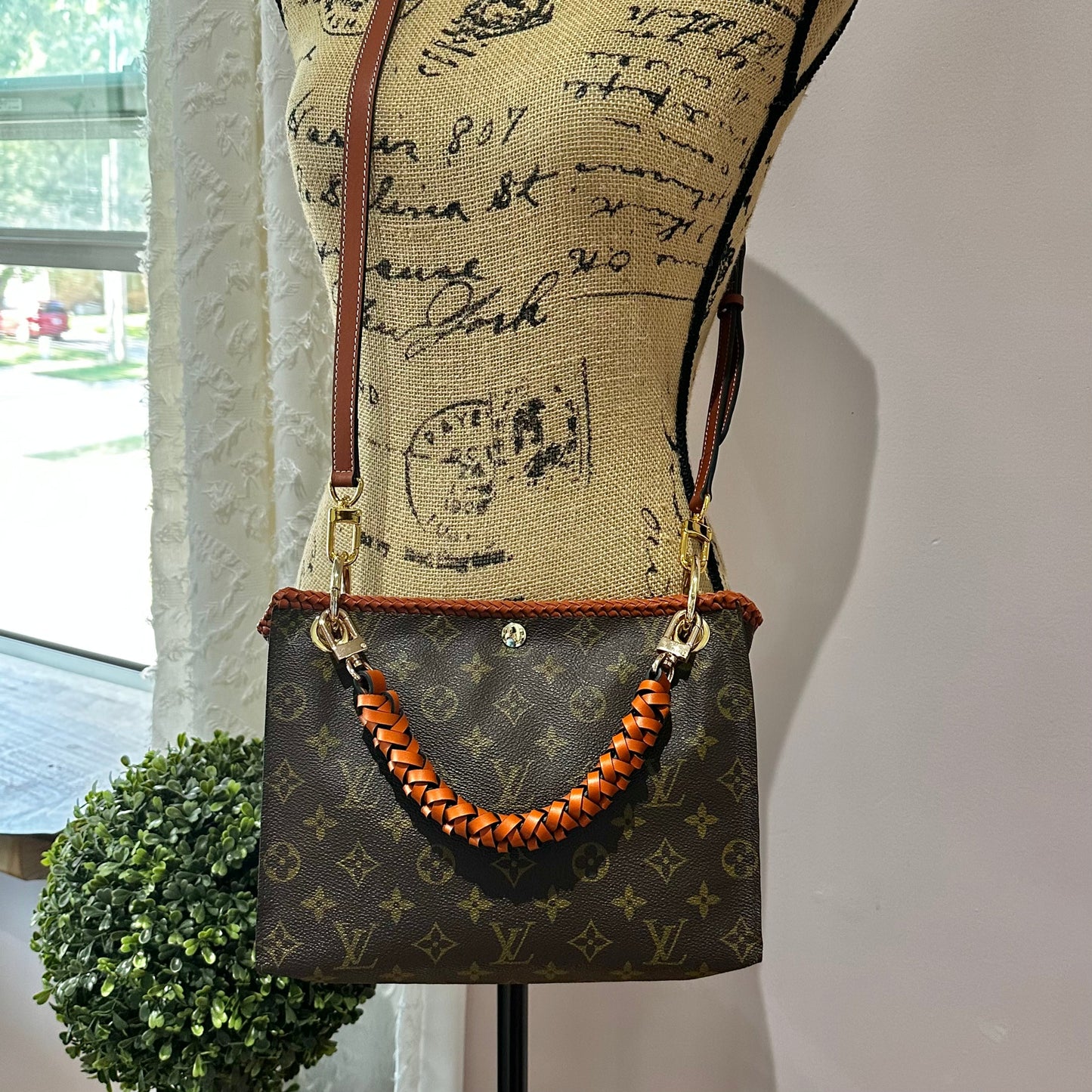 The Swan Crossbody -Orvis bags Monogram in Whiskey