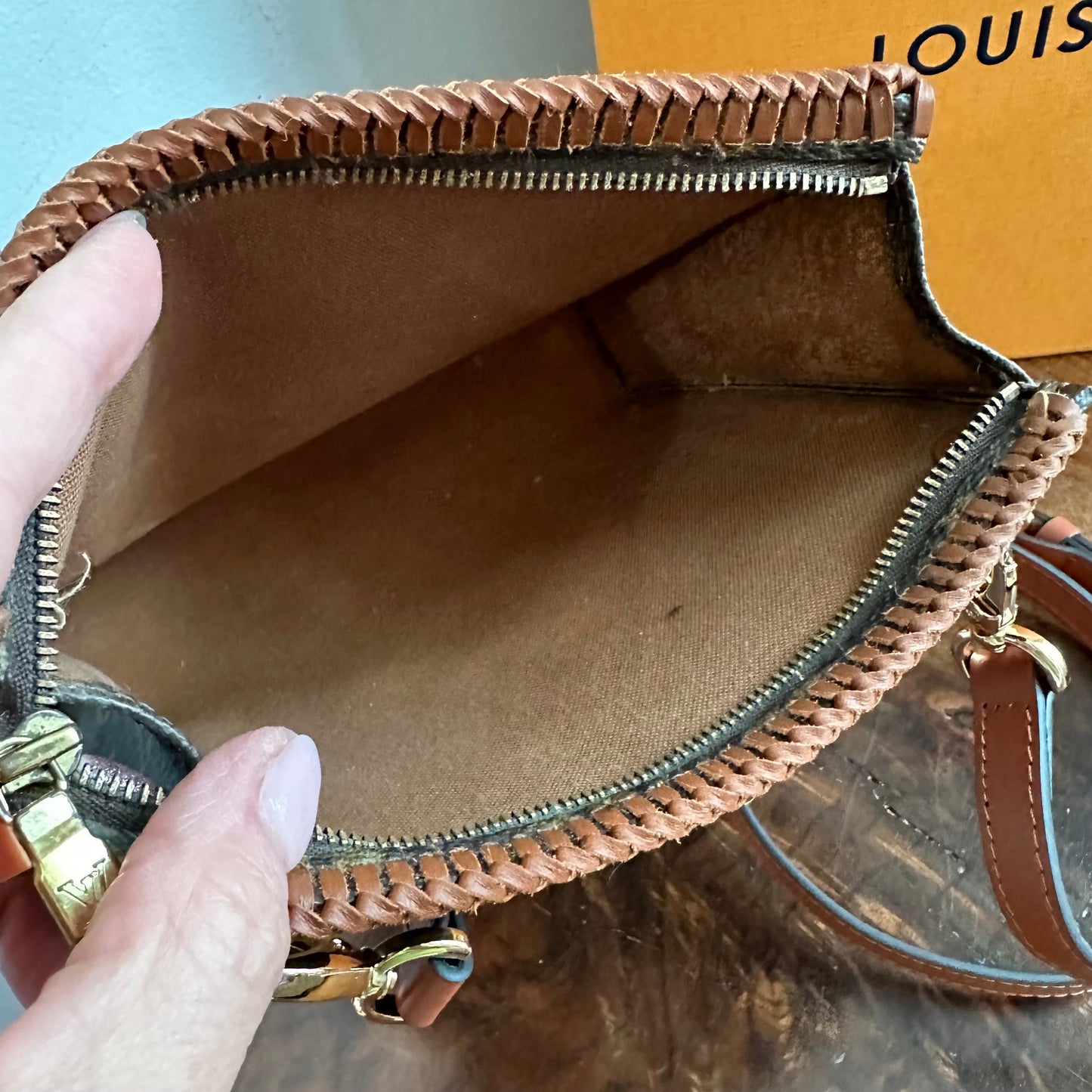 The Cygnet Crossbody -Orvis bags Monogram in Whiskey