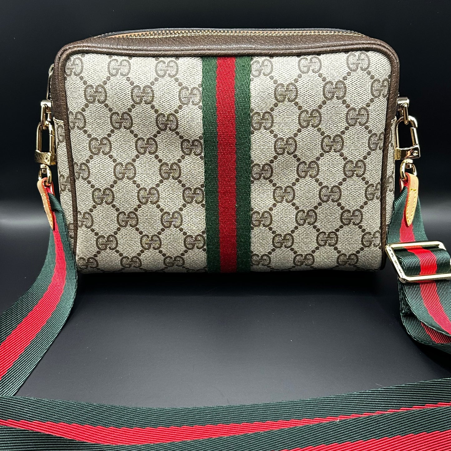 The Junco - BrownOrvis bags GG Crossbody