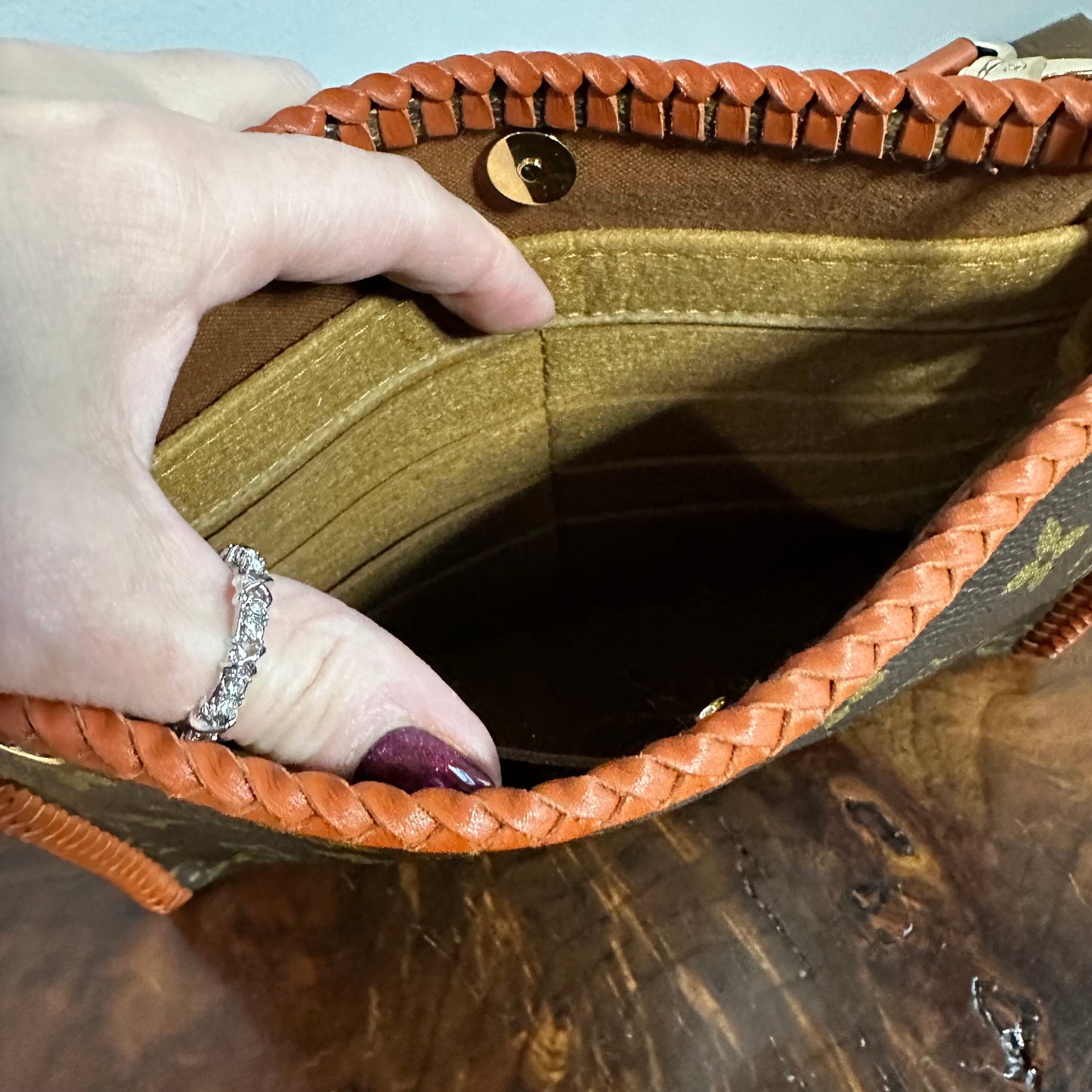 The Swan Crossbody -Orvis bags LV Monogram in Whiskey