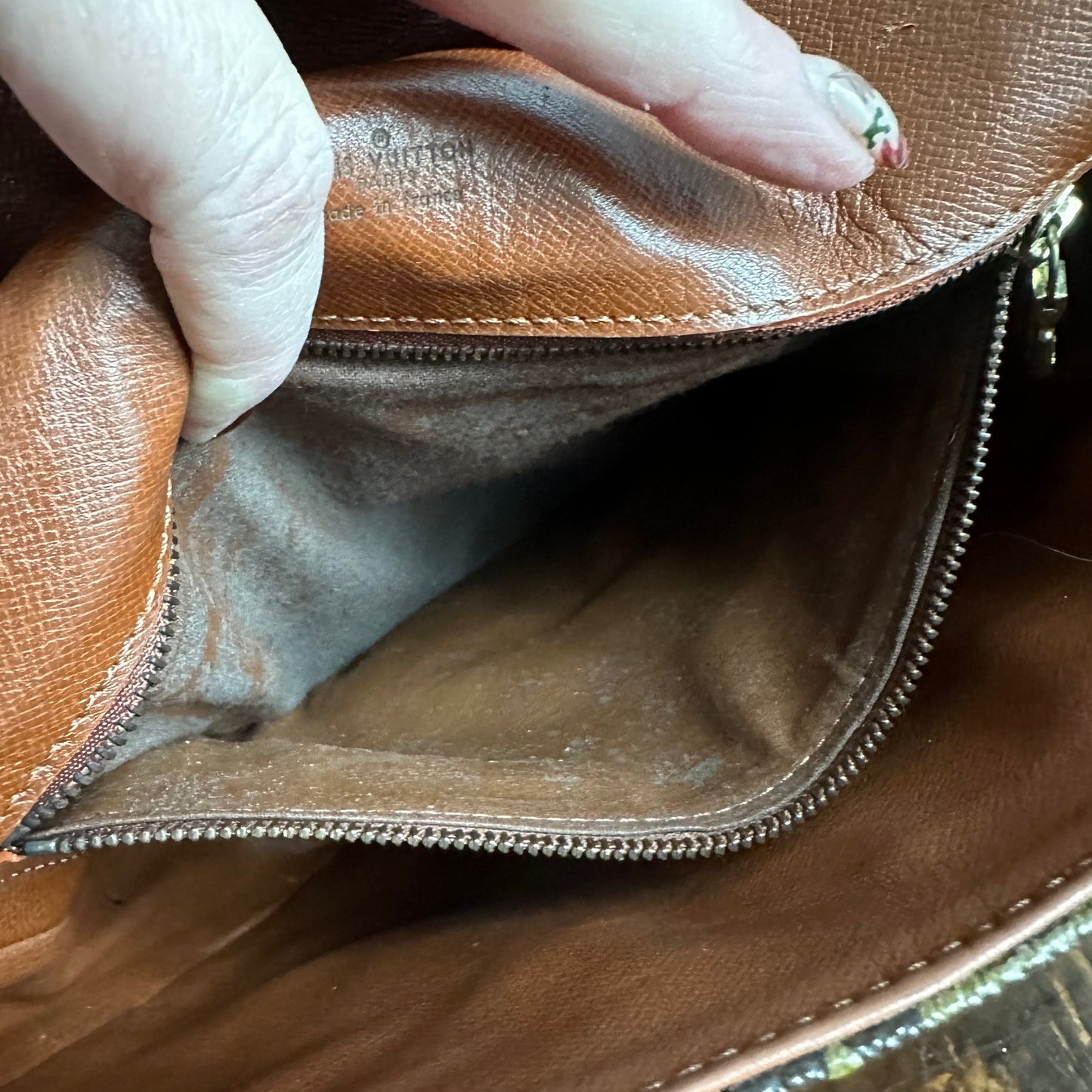 The Dove Crossbody -Orvis bags LV Monogram in Vachetta