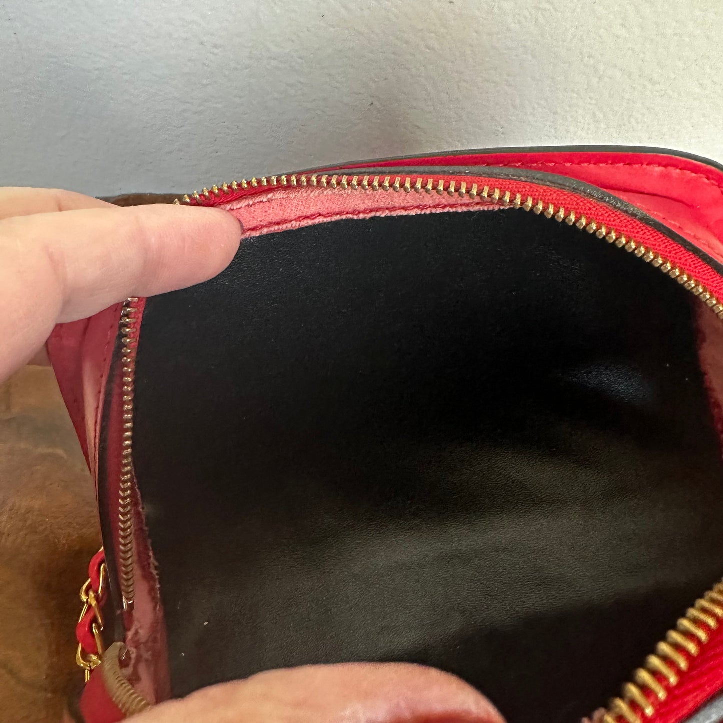 The Kinglet Crossbody Bag -Orvis bags LV Epi in Red