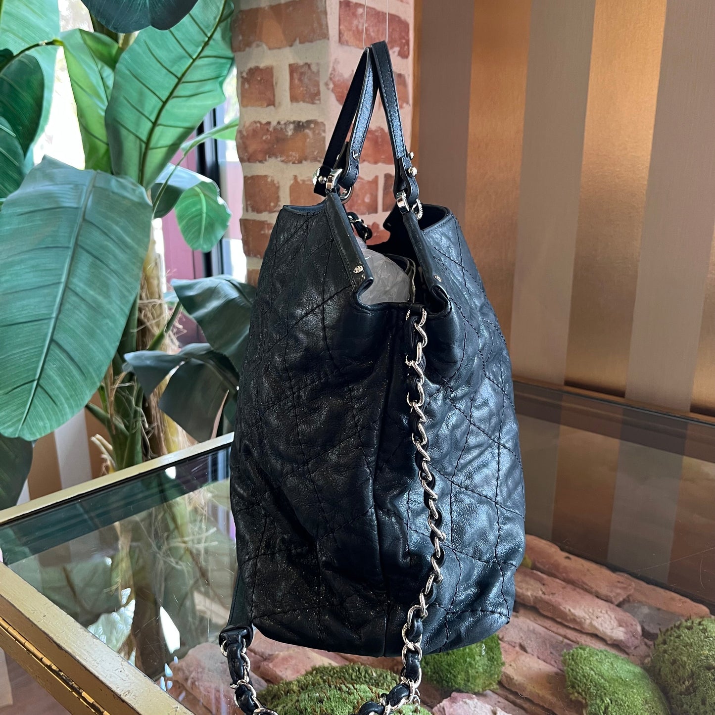 CHANEL Black Iridescent " Sea Hit" CC Two Way Tote ADI1146