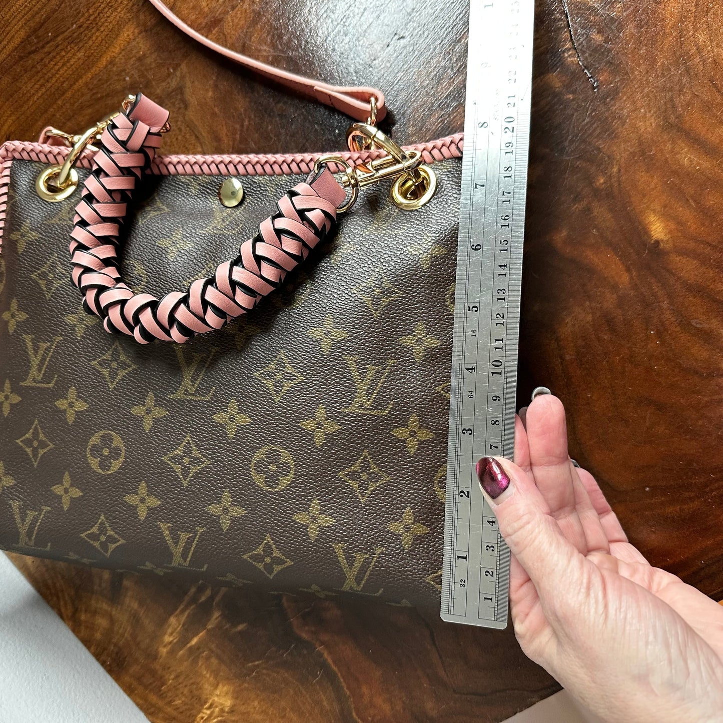 The Swan Crossbody -Orvis bags Monogram in Pale Pink