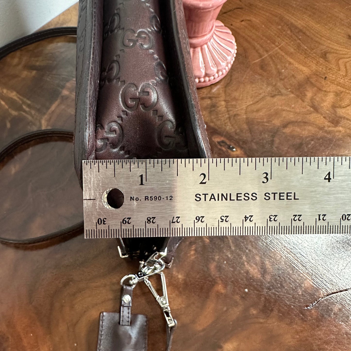 The Junco -Orvis bags Gucci Guccissima Crossbody Bag in Brown