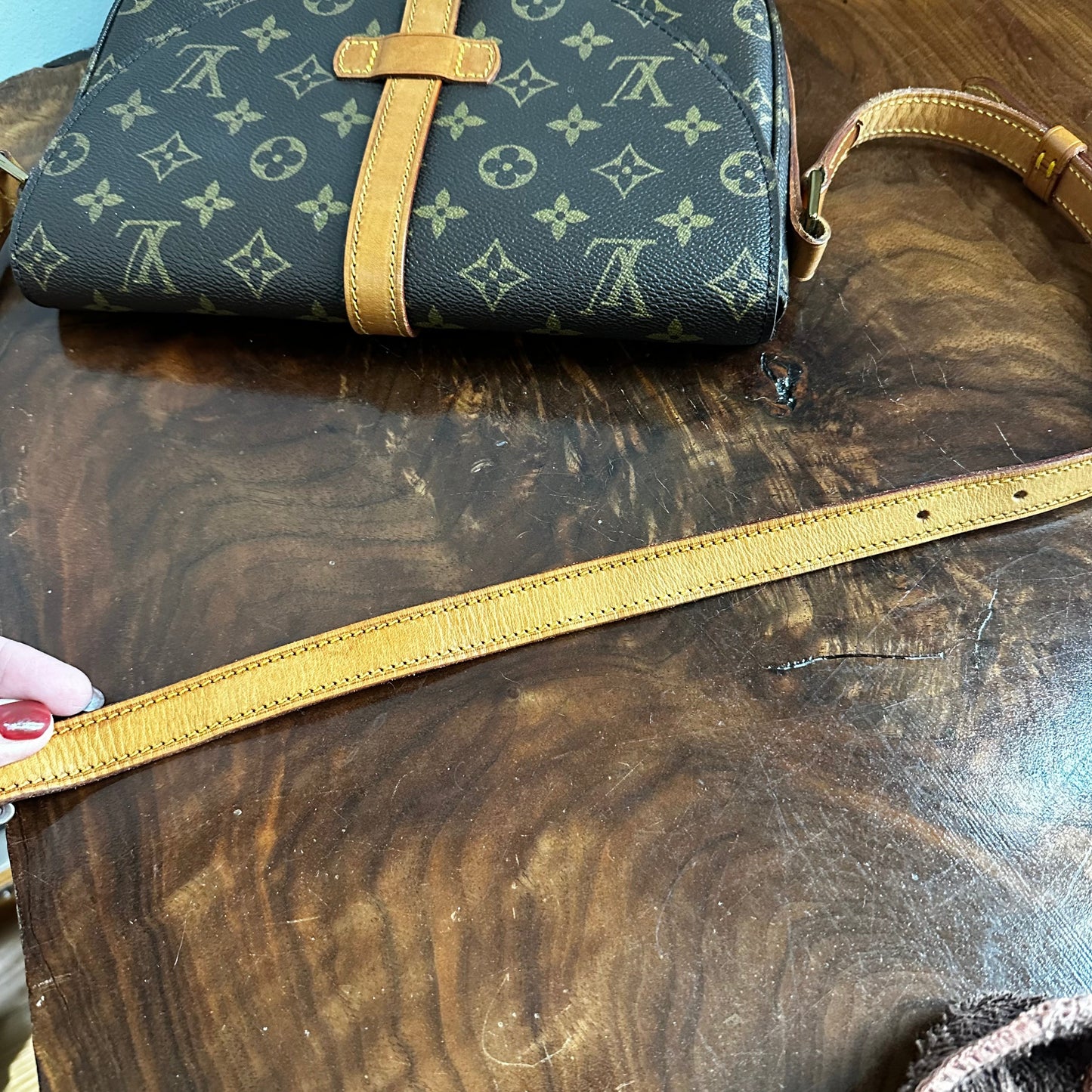 The Dove Crossbody -Orvis bags LV Monogram in Vachetta