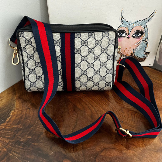 The Junco - NavyOrvis bags Gucci GG Crossbody