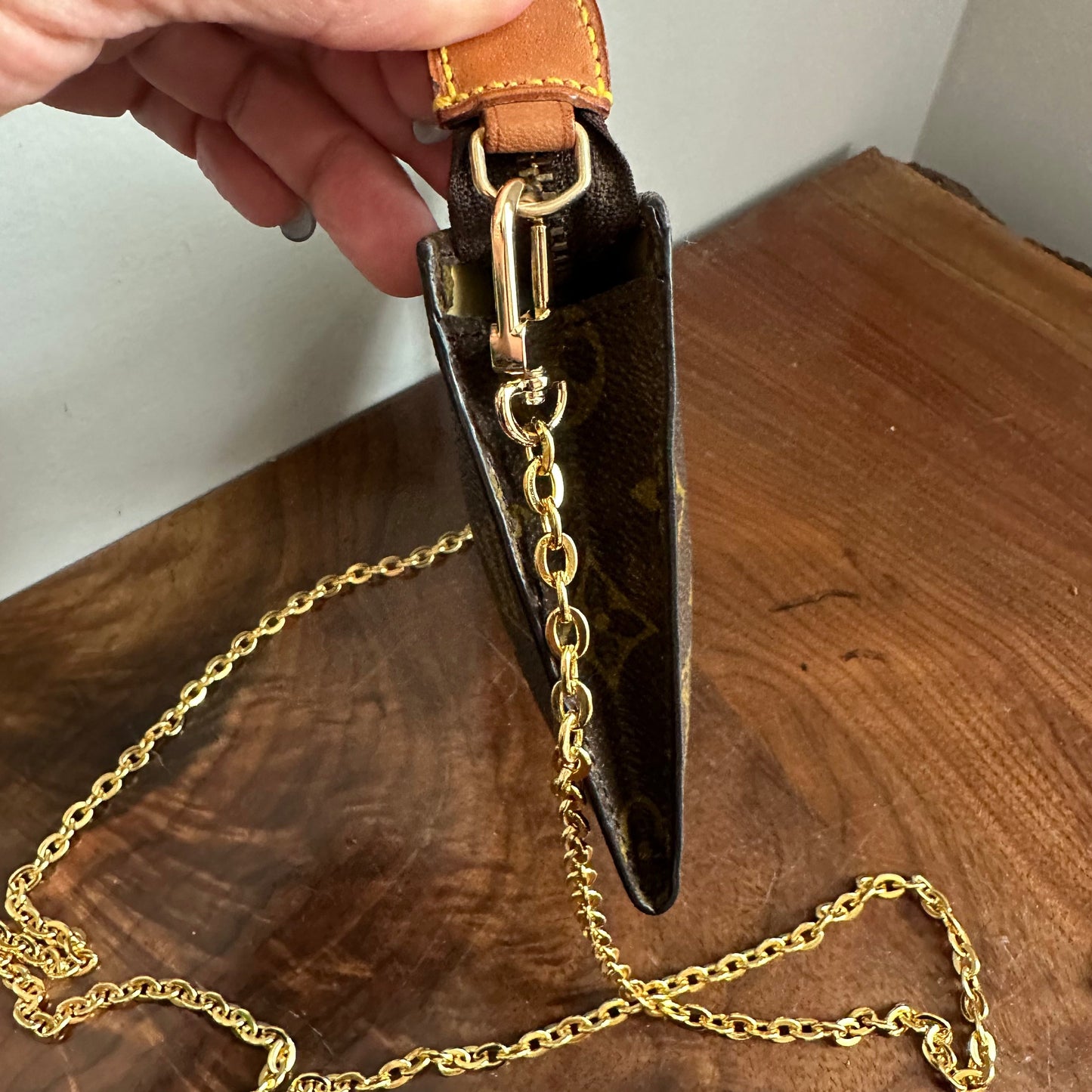The Junco Crossbody -Orvis bags LV Monogram