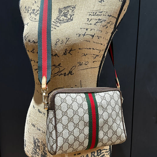 The Junco - BrownOrvis bags GG Crossbody