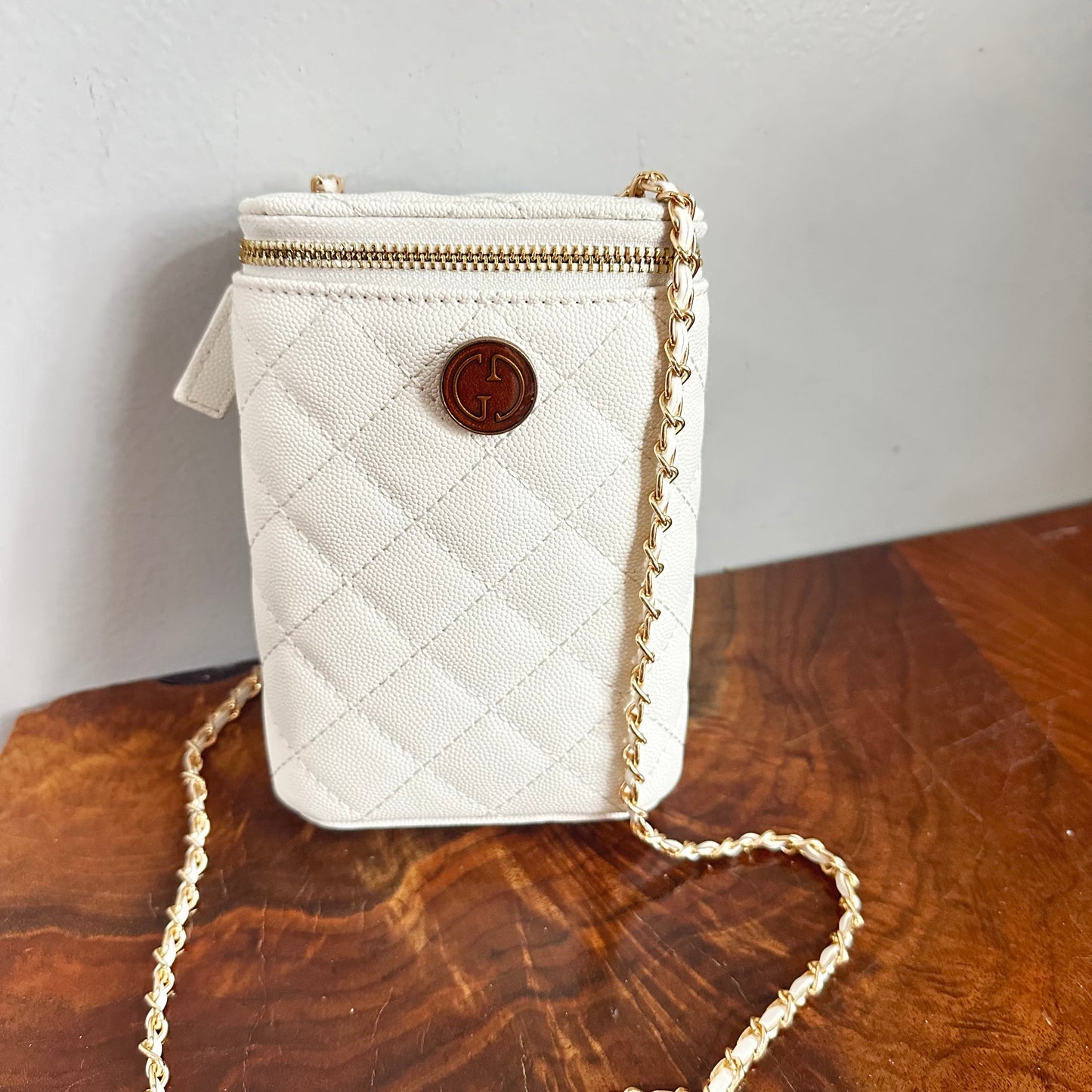Button Bag - Quilted White Phone Crossbody with Gucci GG Button