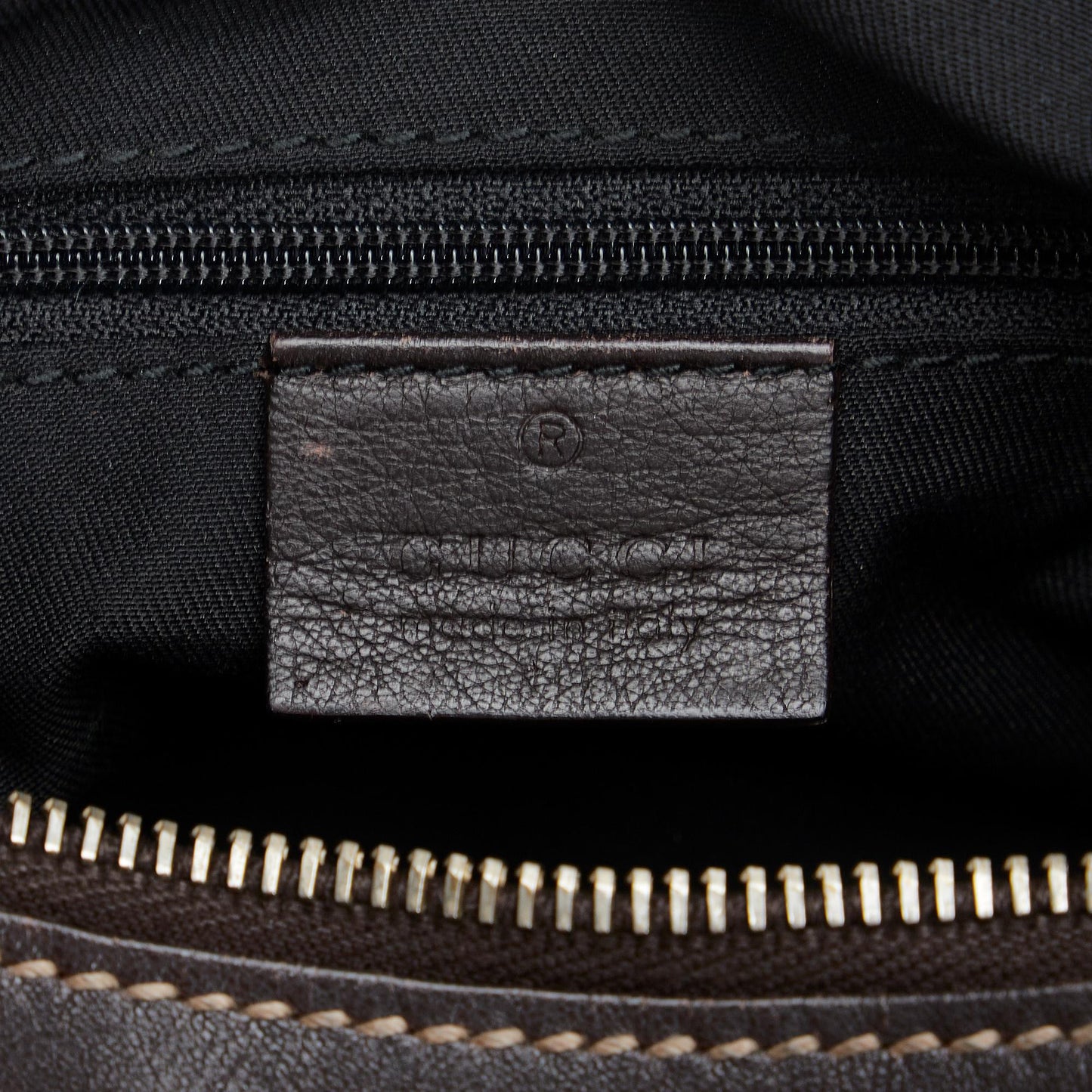 Gucci Abbey D-Ring Handbag (SHG-nuHUgR)