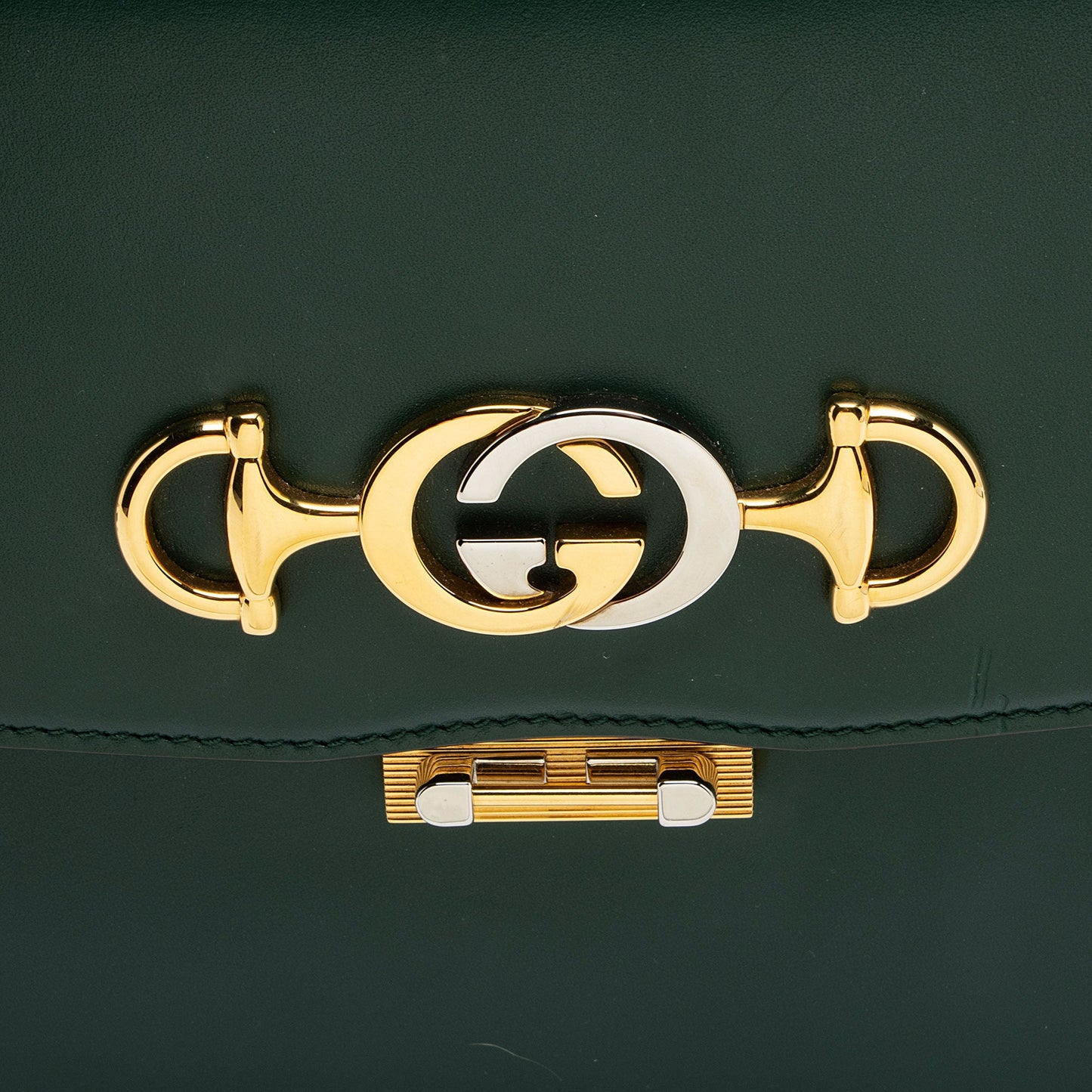 Gucci Calfskin Zumi Small Crossbody (SHF-vkJfVX)