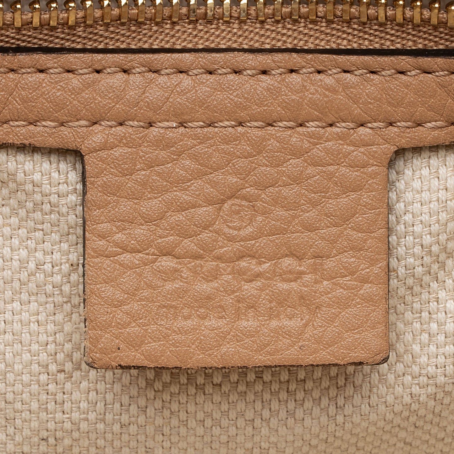 Gucci Canvas Soho Medium Shoulder Bag (SHF-gXwTPj)