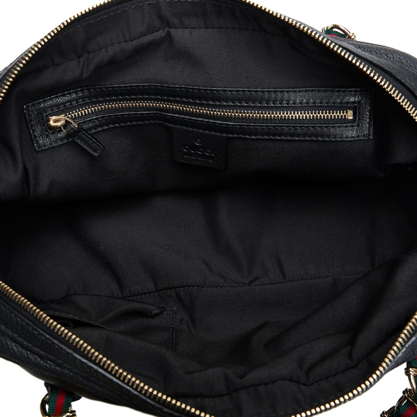Gucci Capri Shoulder Bag (SHG-HUZUBO)