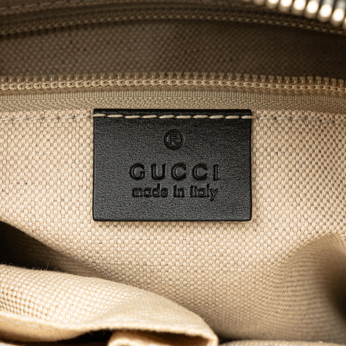 Gucci Diamante Coated Canvas Zip Crossbody (SHG-6hNSKC)