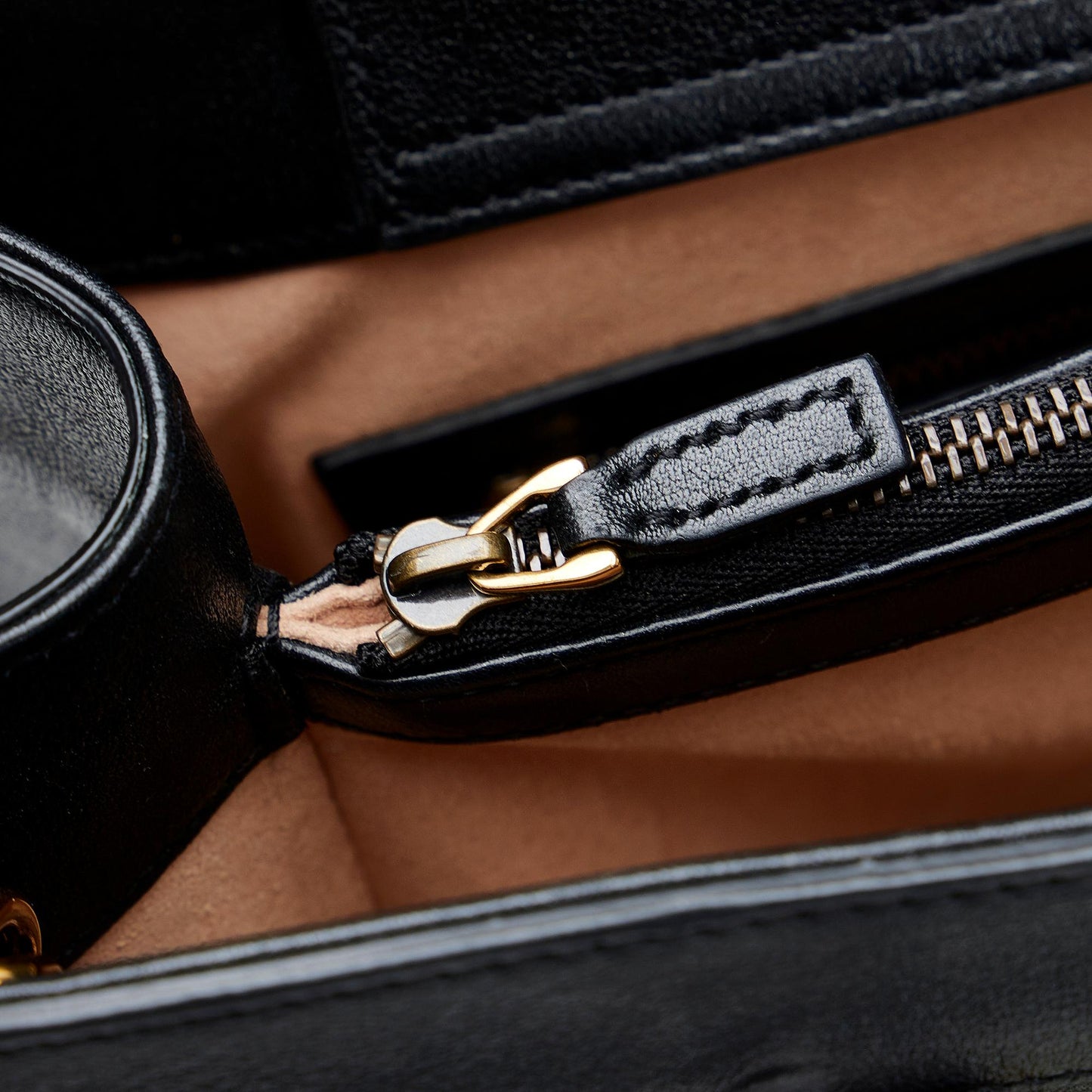 Gucci Diana Bamboo Satchel (SHG-qycYJp)