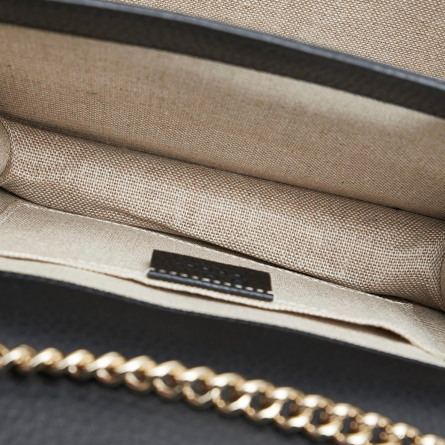 Gucci Dollar Calf Interlocking G Crossbody (SHG-av4X4R)