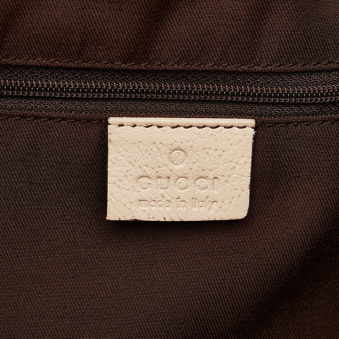 Gucci GG Canvas Abbey D-Ring Tote Bag (SHG-PEYwiu)