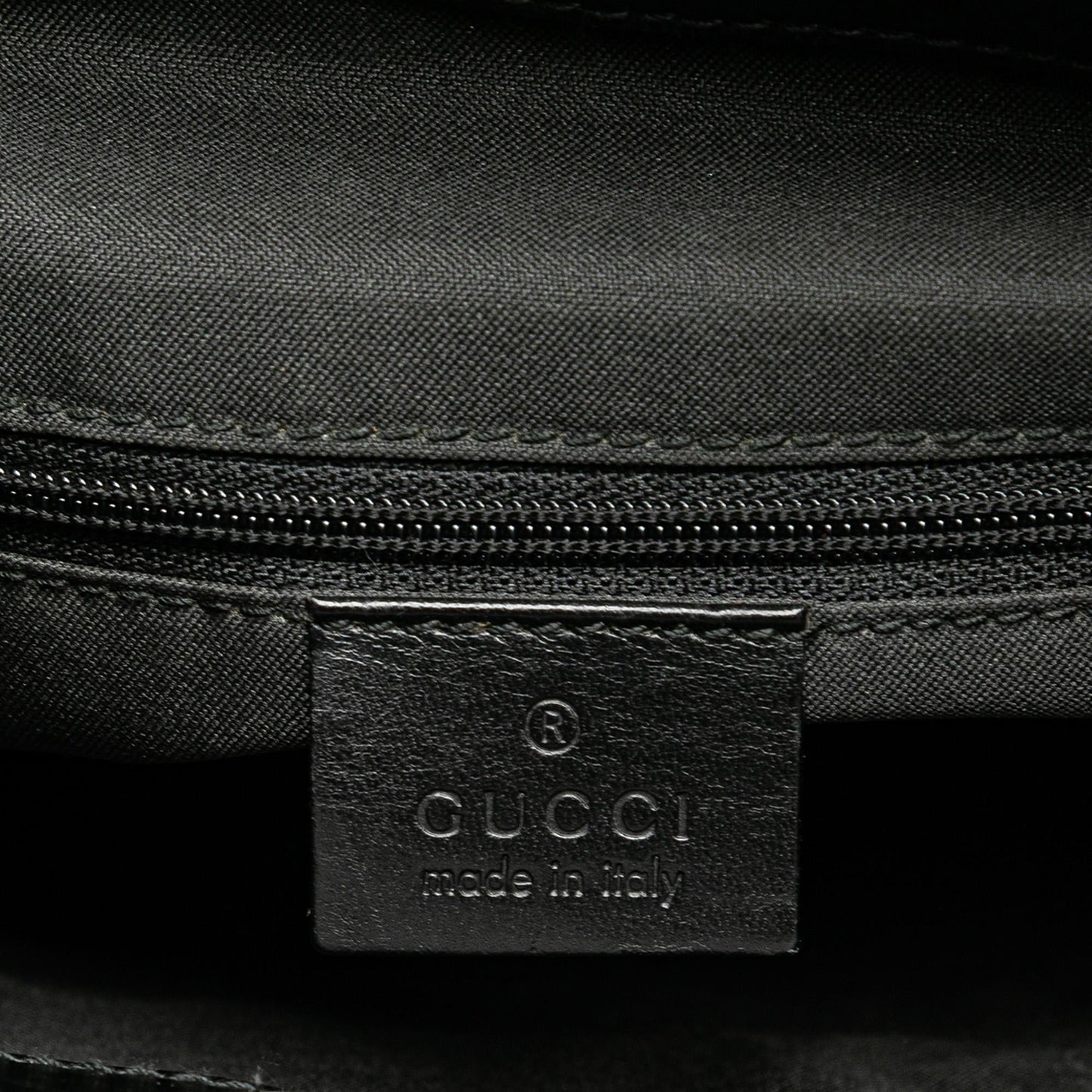 Gucci GG Canvas Backpack (SHG-cQCPHZ)