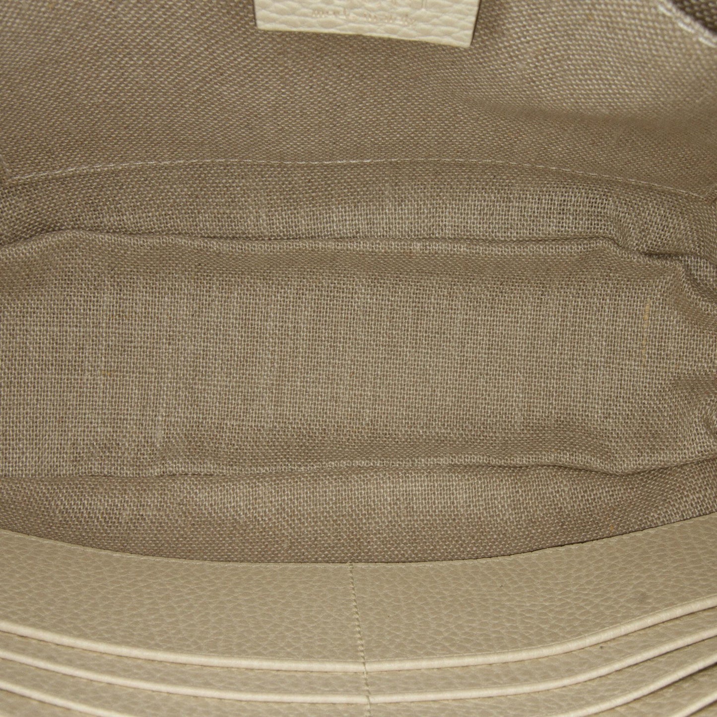 Gucci GG Canvas Bree Crossbody Bag (SHG-XUzHfc)