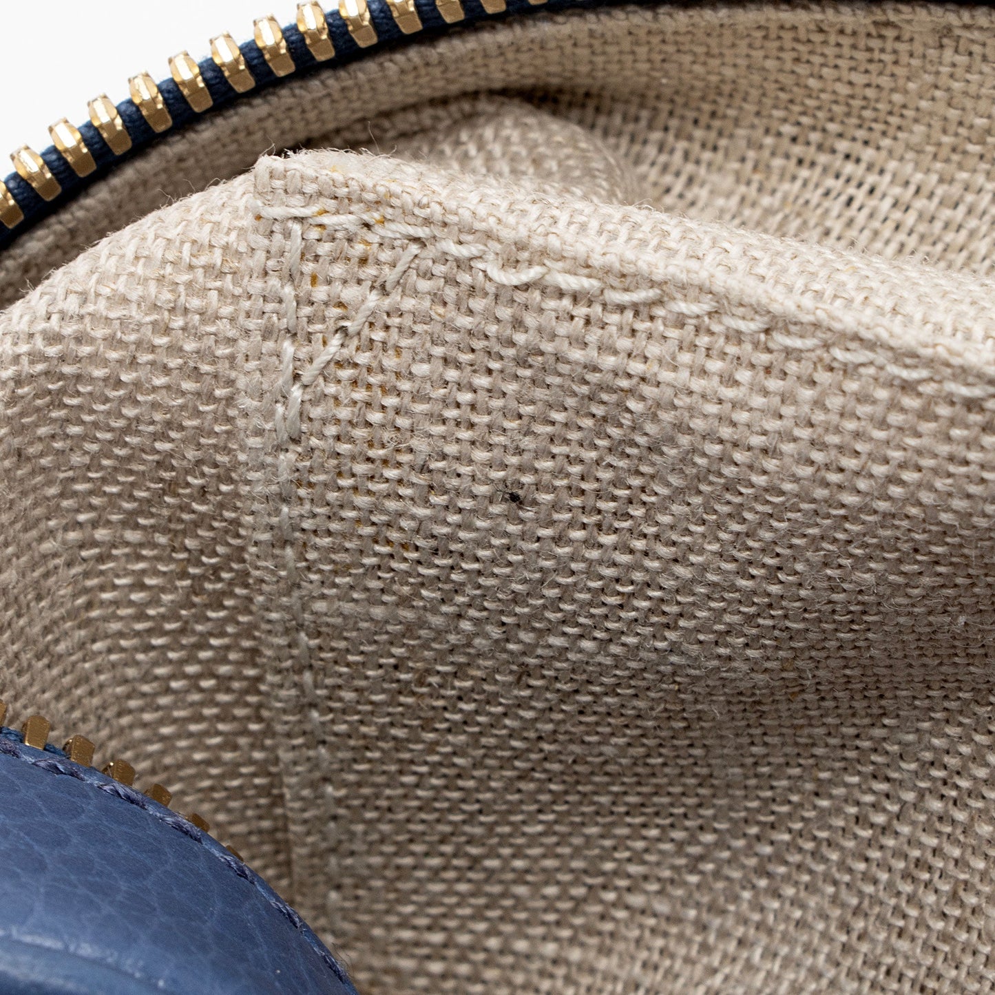 Gucci GG Canvas Bree Mini Messenger Bag (SHF-D3ynGR)