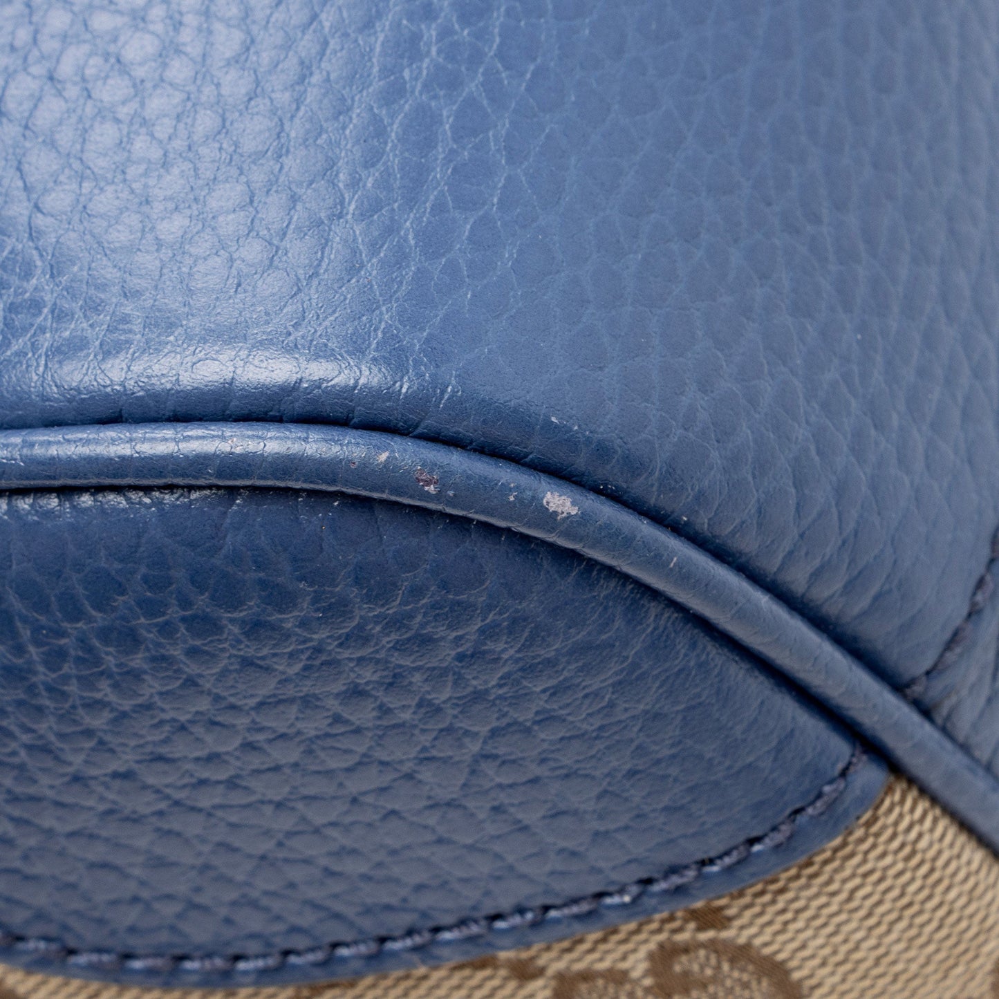 Gucci GG Canvas Bree Mini Messenger Bag (SHF-D3ynGR)