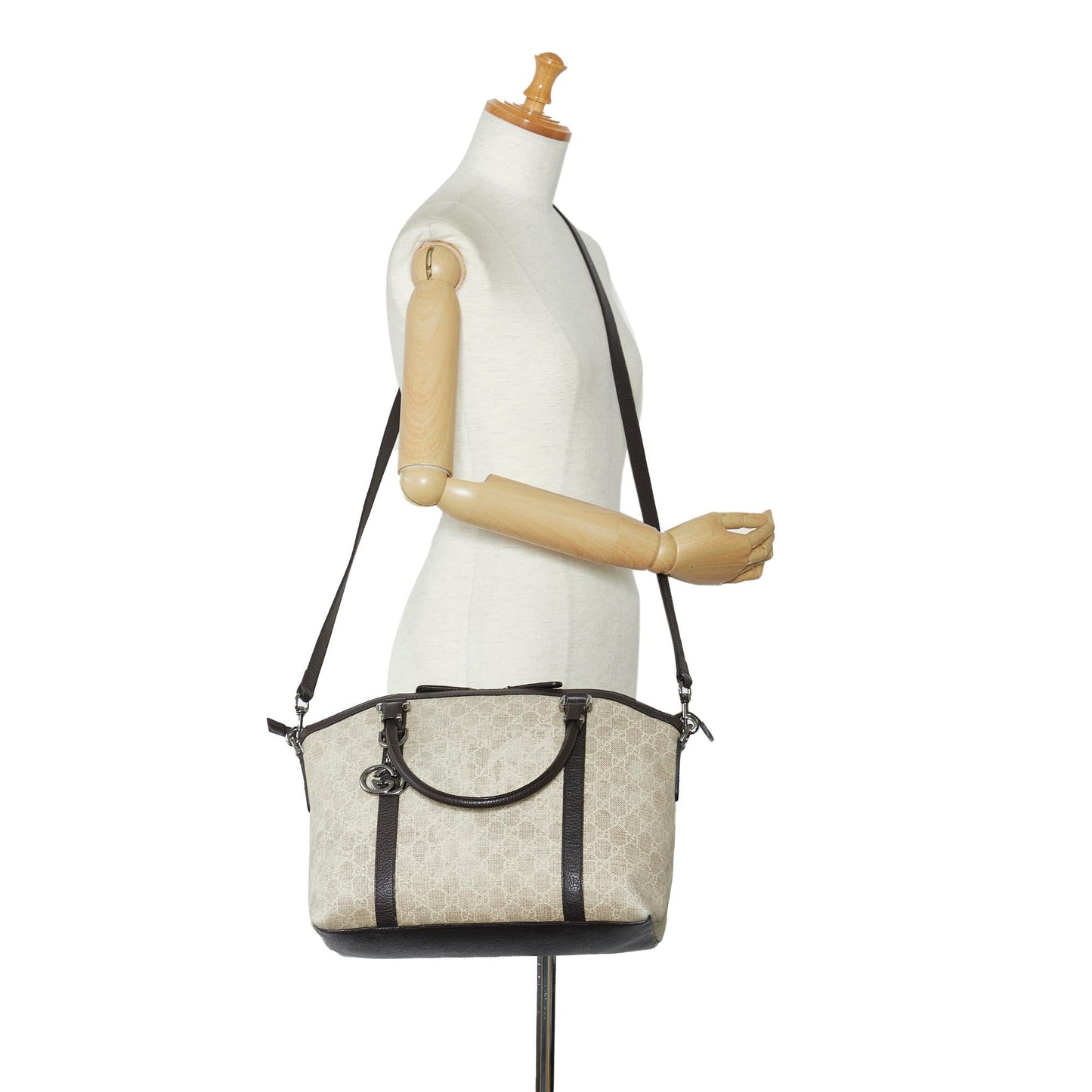 Gucci GG Canvas Charm Dome Satchel (SHG-MOjlZ6)