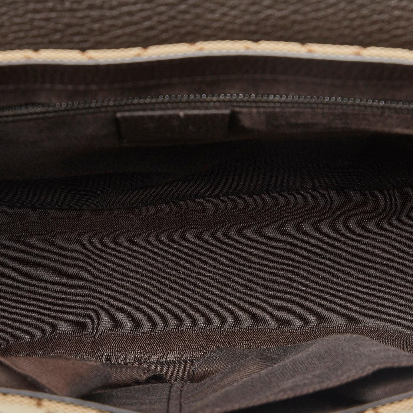 Gucci GG Canvas Crossbody Bag (SHG-5Brxdh)