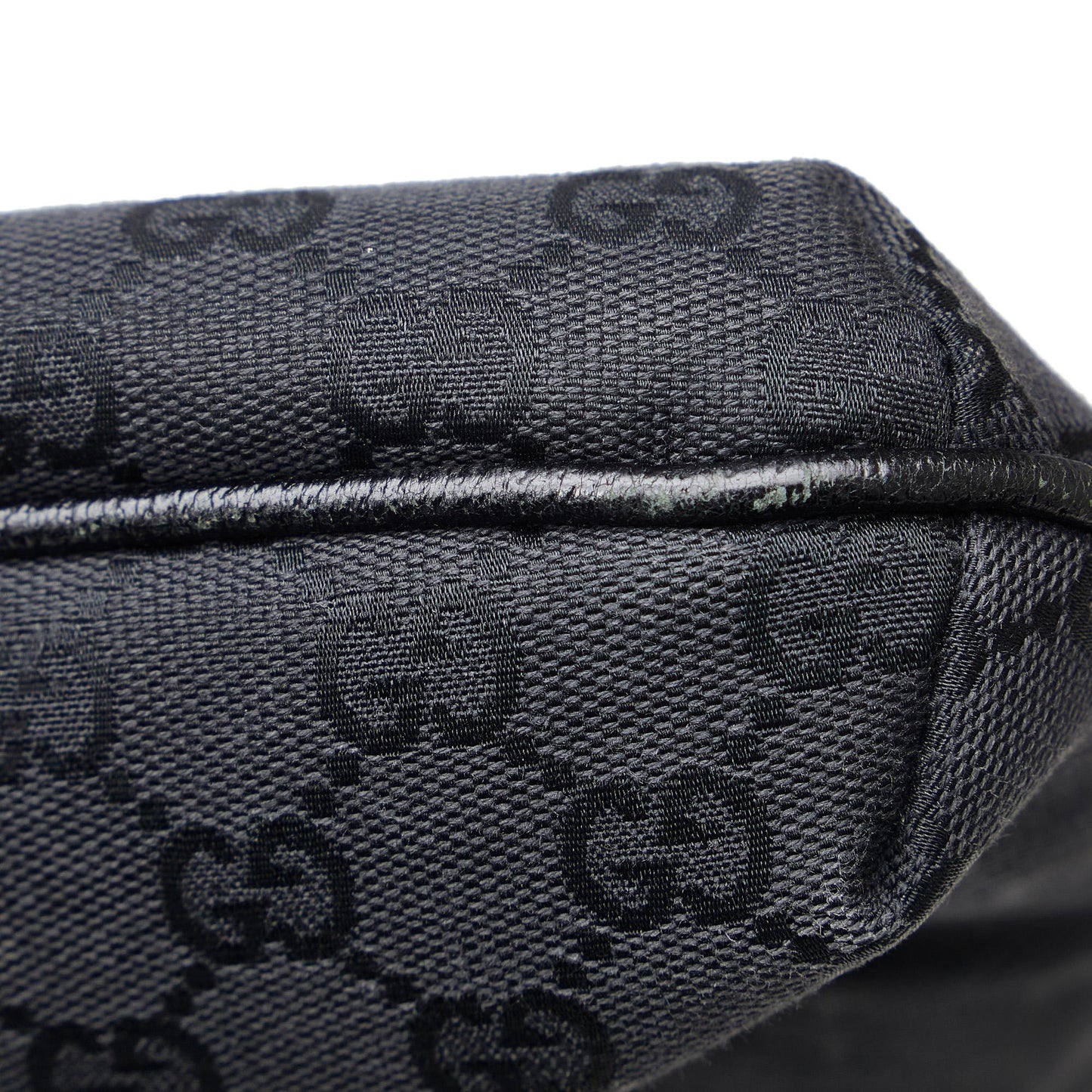 Gucci GG Canvas Crossbody (SHG-f4Xpp0)