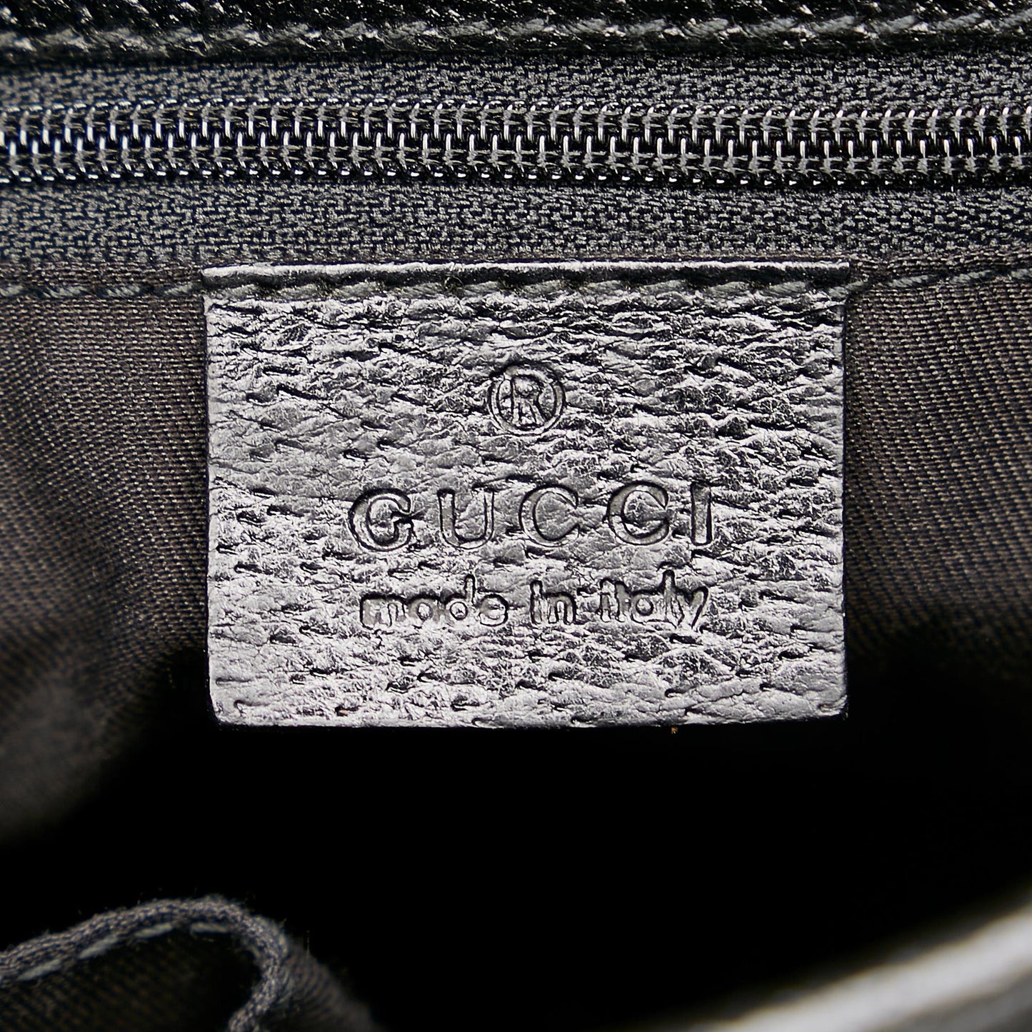 Gucci GG Canvas Eclipse Tote Bag (SHG-KAPU3n)