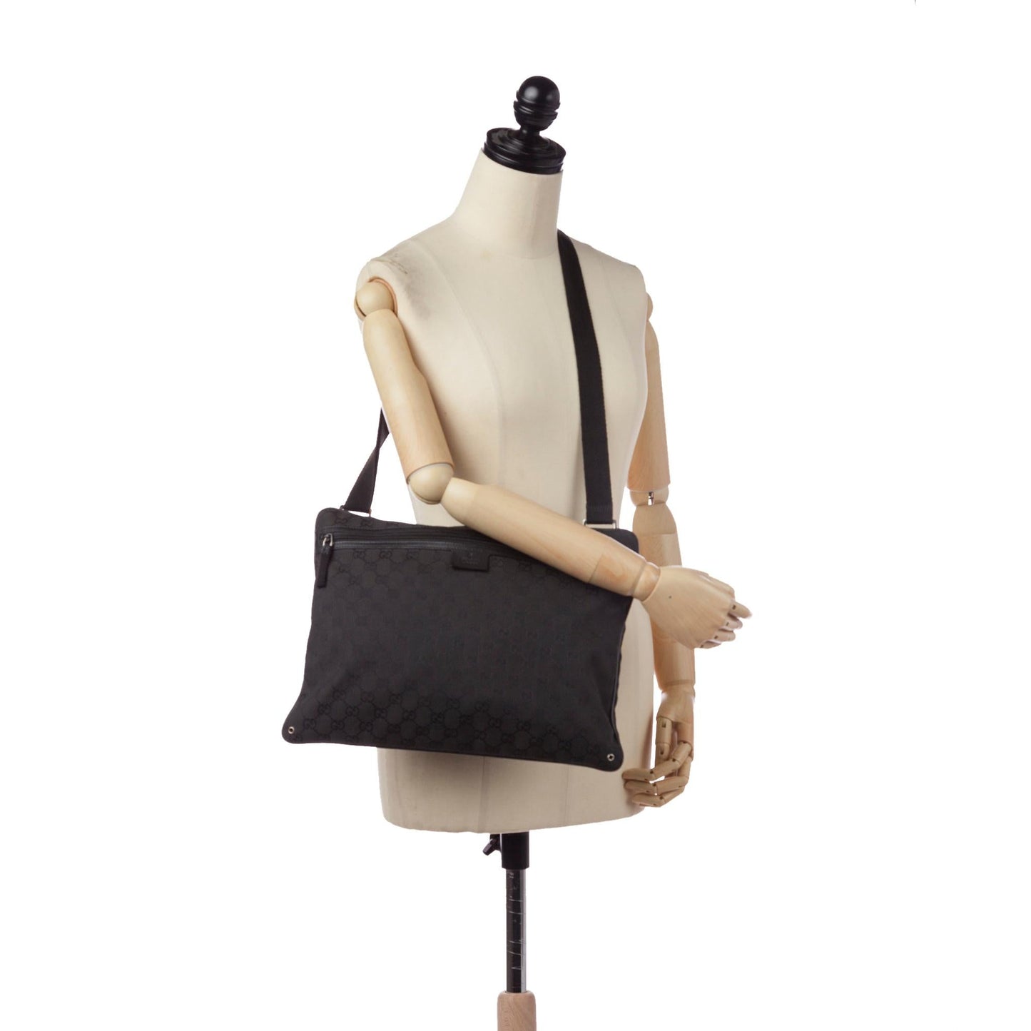 Gucci GG Canvas Messenger Bag (SHG-J2j6c1)